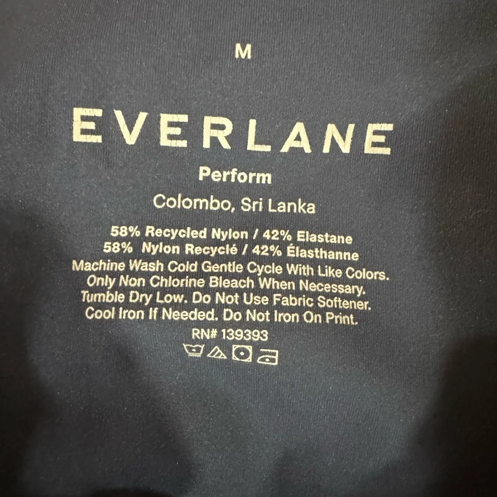 Everlane Blue Perform Leggings - Picture 3 of 3